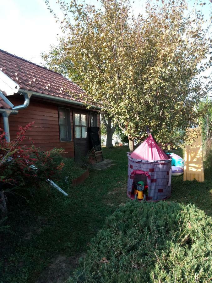 Karos Central Apartmanhaz Zalakaros Buitenkant foto